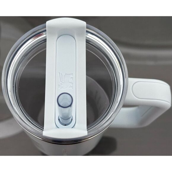 Stanley x‎ Starbucks LIMITED EDITION SPRING 2024 BABY BLUE 40oz Tumbler - Picture 3 of 5